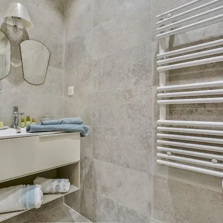 My Casa - Miron Daire *